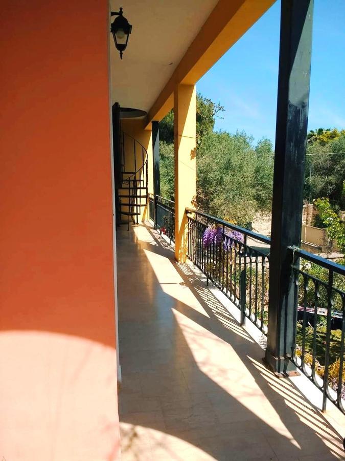 Villa Efterpi コントカリ エクステリア 写真